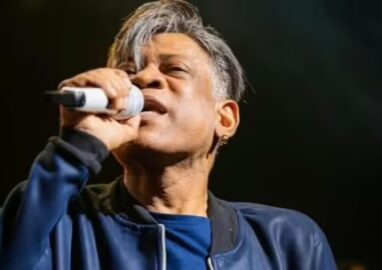 Ex-vocalista da Calcinha Preta morre aos 55 anos enquanto aguardava transplante