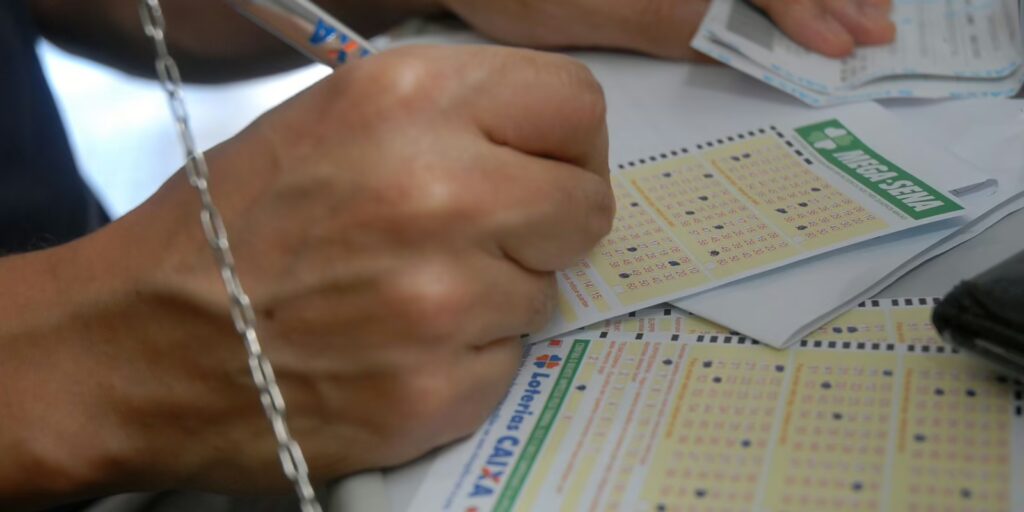 Mega-Sena acumula para R$ 41 milhões; confira os números sorteados