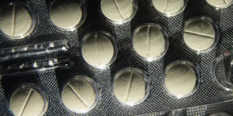 Anvisa aprova novo medicamento para tratamento de enxaqueca