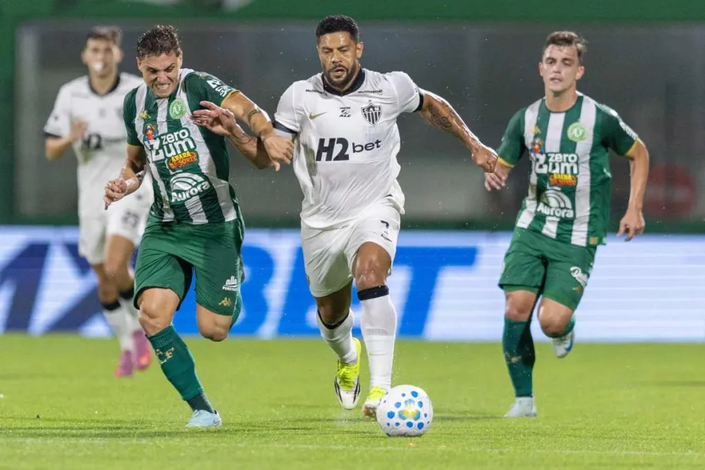 Atlético-MG x Chapecoense: Galo tenta repetir goleada; veja odds