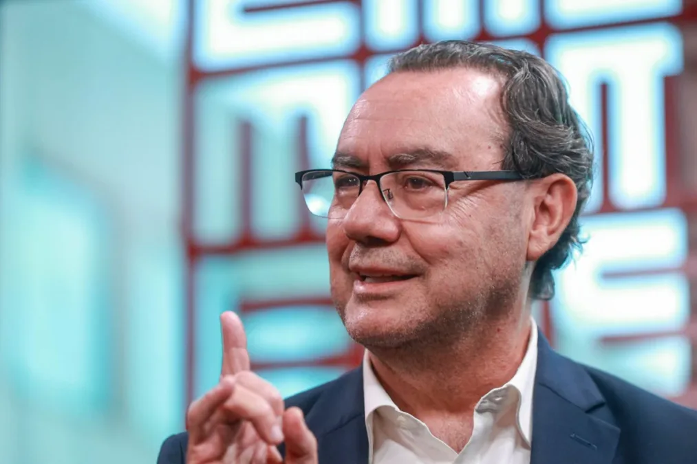 Augusto Cury tem mais dois almoços marcados com empresários e a Faria Lima