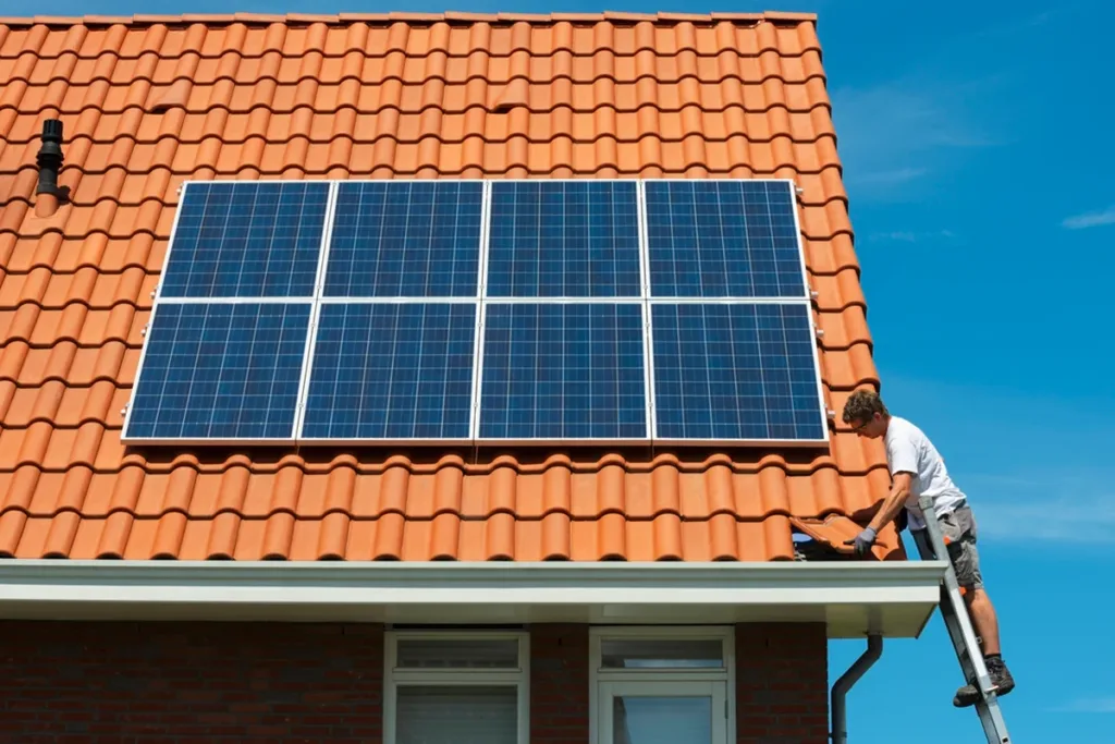 BYD democratiza energia limpa com venda de kits solares nas concessionárias