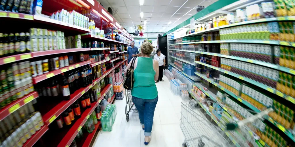 Cesta básica ficou mais barata em 25 capitais em agosto