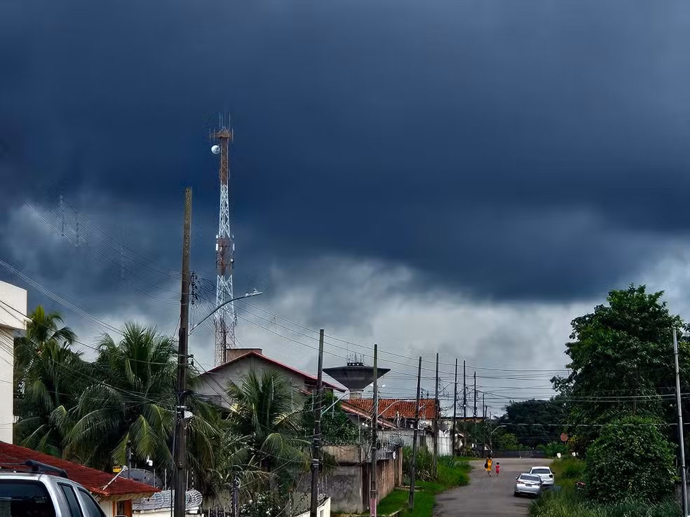 Alerta de chuvas intensas no Acre nesta sexta-feira.