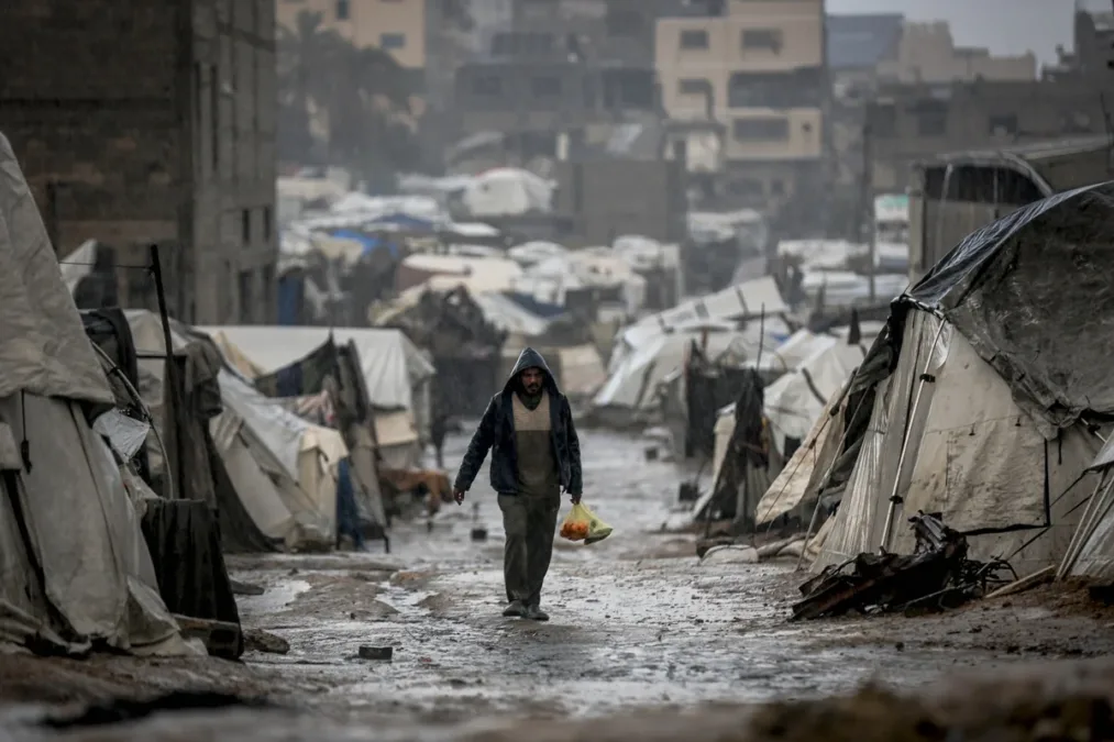 Conselho de Paz de Trump propõe US$ 2,45 bilhões para recuperar Gaza