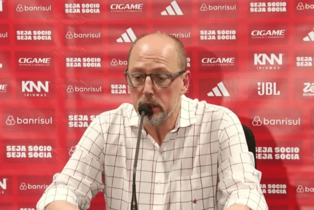 Copa do Brasil: presidente do Internacional pede desculpas após eliminação