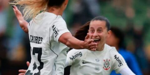 Brasileiro Feminino: Corinthians vai às semifinais e enfrenta o Bahia