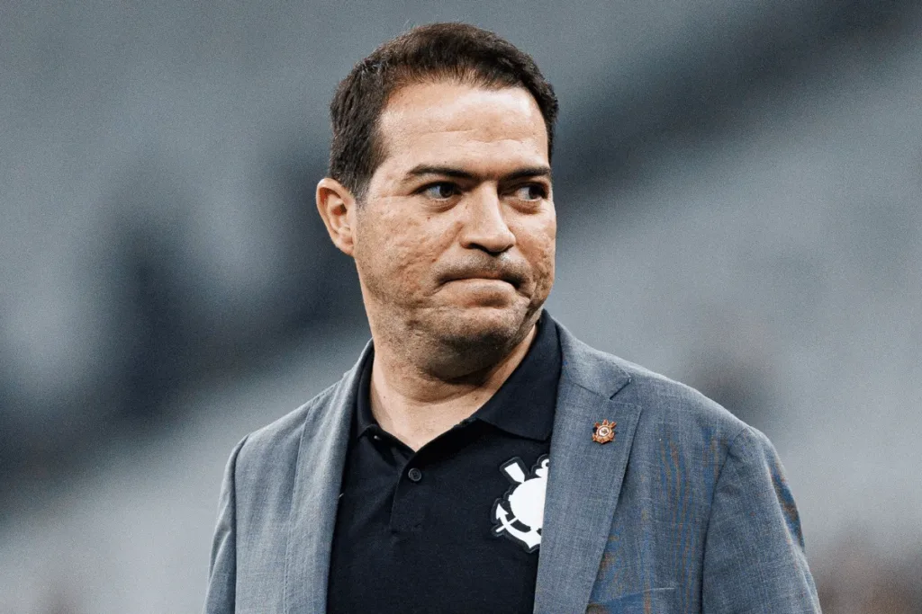 Diretor-executivo do Corinthians, Marcelo Paz crava permanência de Diniz