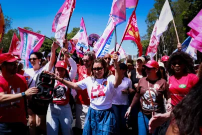 Em mobilização do PT com Janja, Grass anuncia ato com Lula em Ceilândia