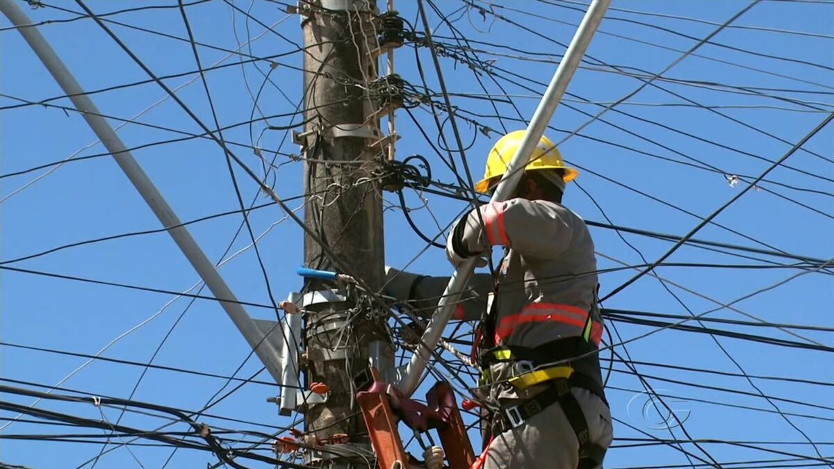 Pagou a conta por Pix e cortaram a luz? TJAC condena concessionária a pagar R$ 5 mil a moradora de Rio Branco