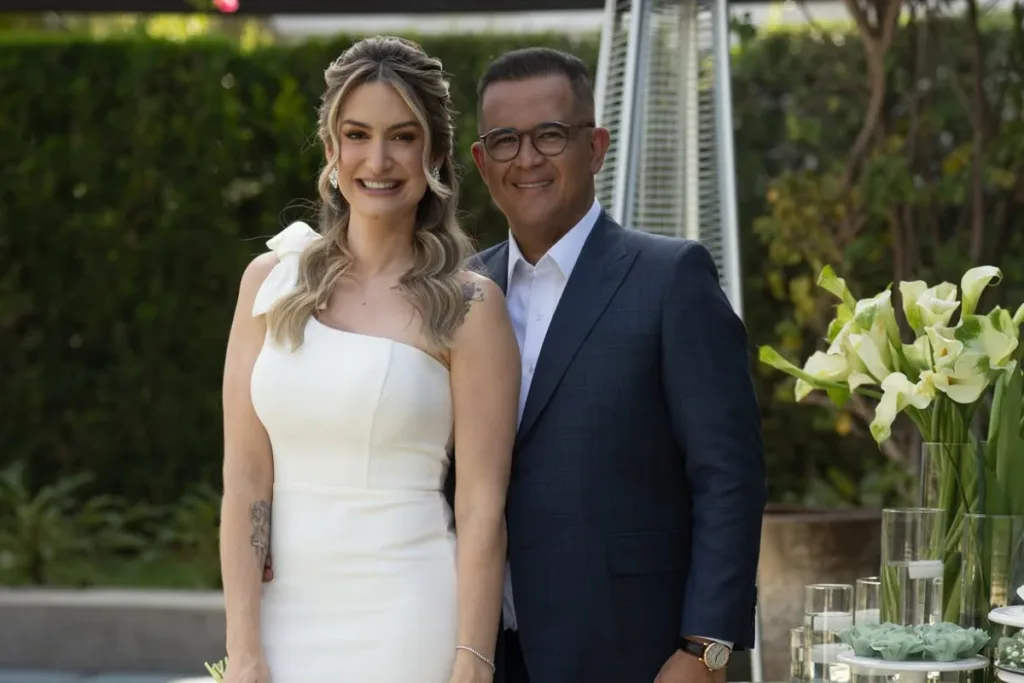 Esposa de Bruno Avelar pede orações após sumiço de helicóptero em SC