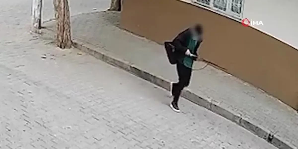 Estudante abre fogo do lado de fora de escola na Turquia