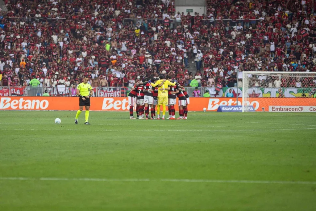 Flamengo busca vitória por boa margem contra o Bragantino; veja odds