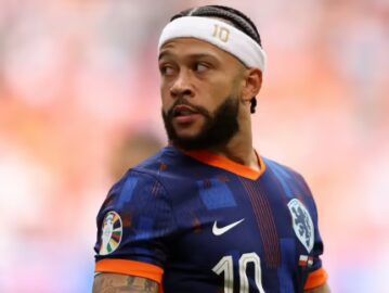Novo técnico da Holanda corta Memphis e revela conversa com o atacante: “Maturidade”