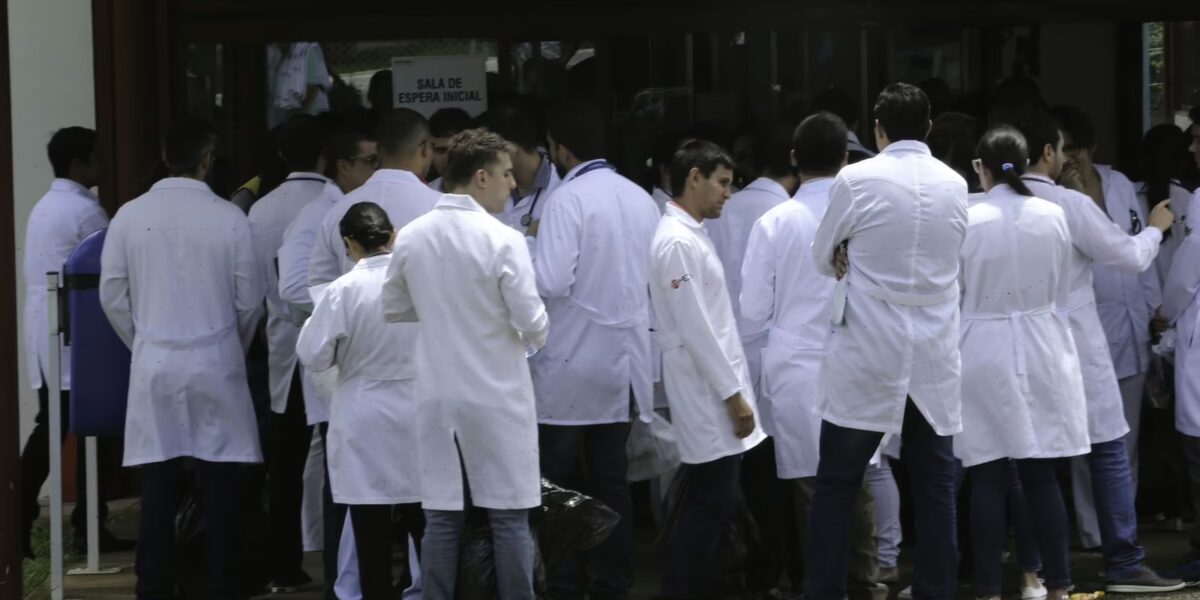Prazo para recursos do Enamed 2026 e Revalida 2026/2 vai até quinta