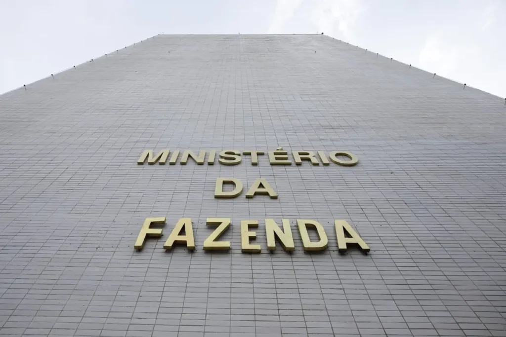 Governo Lula reduz congelamento no Orçamento de 2026 para R$ 16,1 bilhões