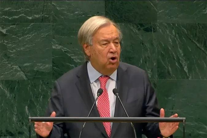Guterres faz apelo à paz na ONU e cobra uso responsável da IA