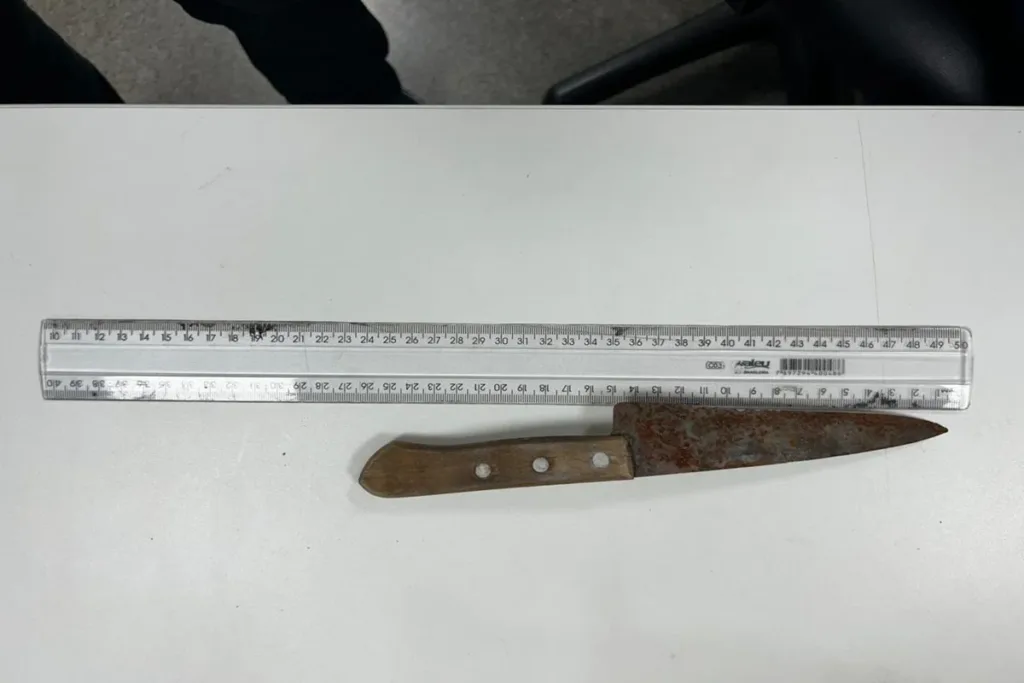 Homem esfaqueia amigo pelas costas no DF ao cobrar dívida de R$ 200