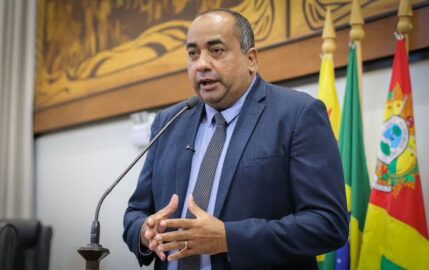 Clodoaldo Rodrigues é condenado por compra de votos no Acre.