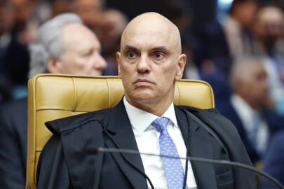 Plenário do Supremo Tribunal Federal durante o julgamento que analisa o relatório da Polícia Federal.
