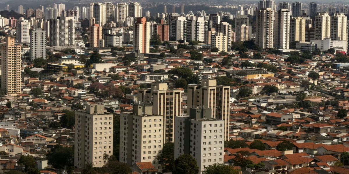 Pessoas com deficiência vivem em piores condições de moradia, diz IBGE