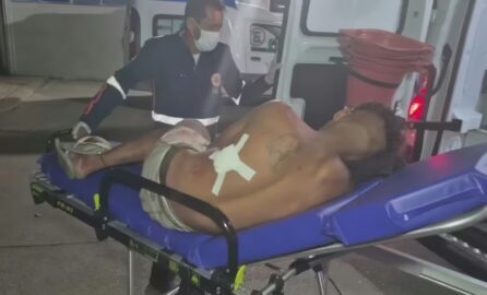 Atendimento do Samu a jovem esfaqueado em posto de combustível no Segundo Distrito de Rio Branco.