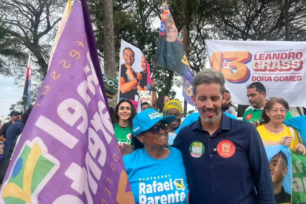 Leandro Grass defende fim da escala 6×1 em ato no Senado Federal