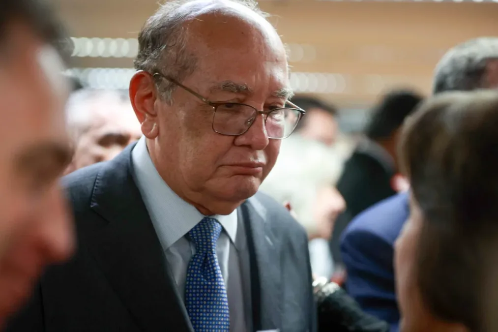 Marinho se reúne com Gilmar e diz que Flávio quer ter interlocução com STF