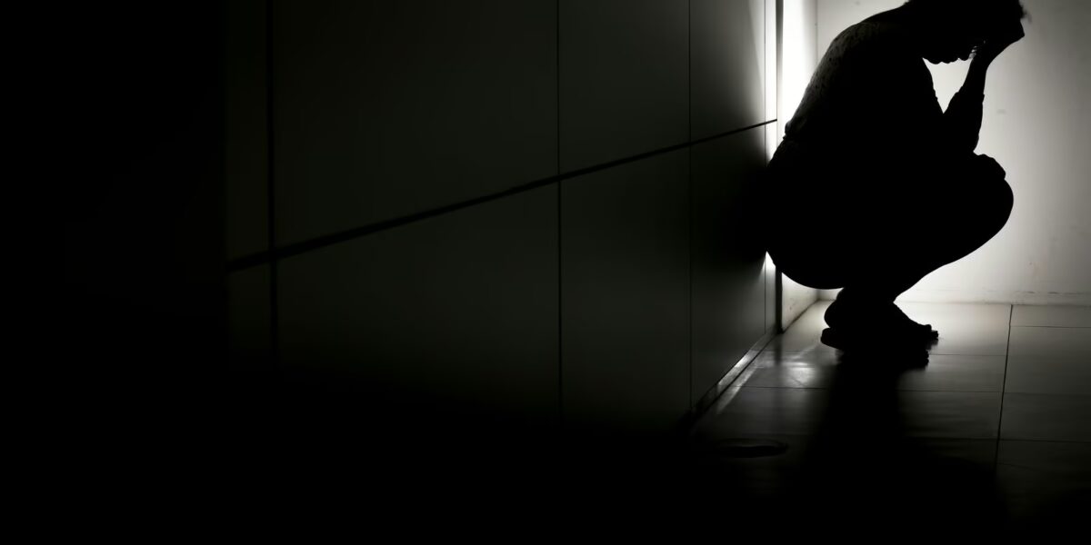Prevenção ao suicídio: profissionais de saúde destacam riscos com bets