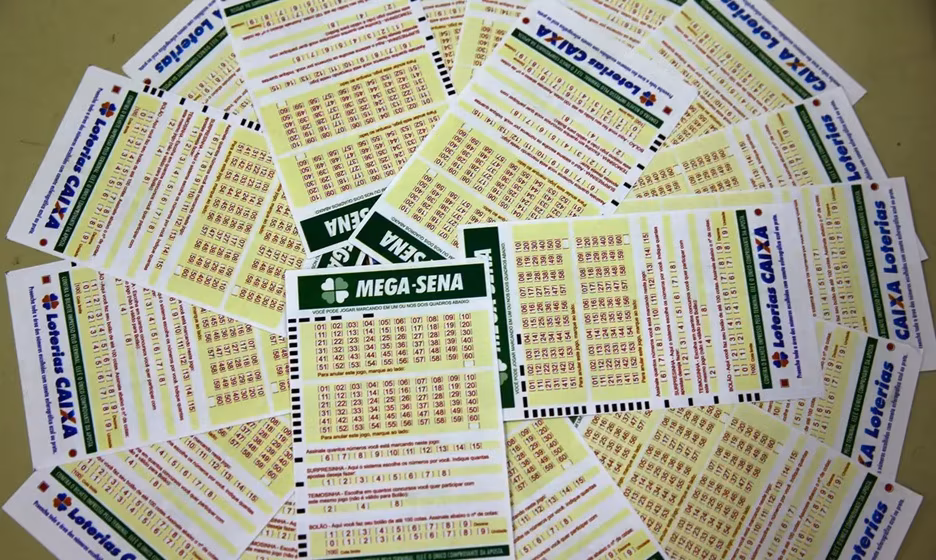 Resultado da Mega-Sena concurso 3055: confira as dezenas sorteadas hoje
