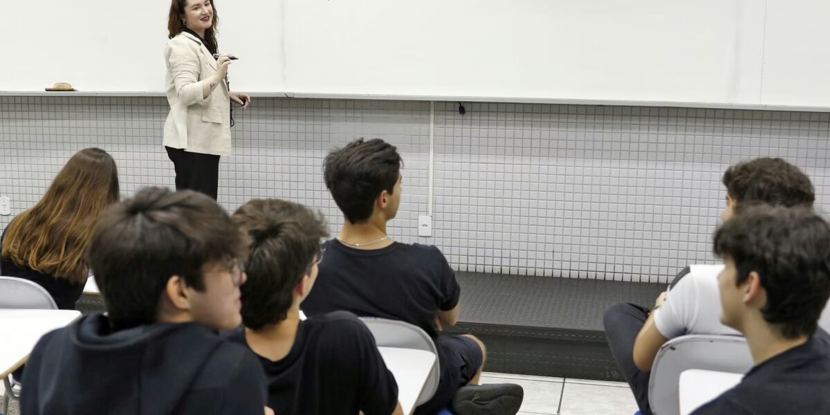 Cartilha reúne orientações para a redação do Enem 2026