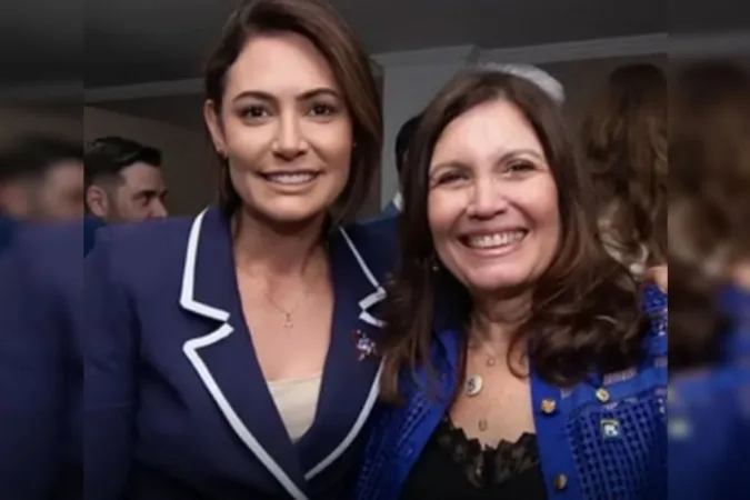 Michelle e Bia Kicis lideram intenções de voto ao Senado, diz Igape/Record