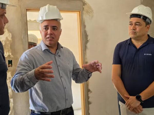 Obras de construção civil do Residencial Cidade Alta em Rio Branco, Acre.