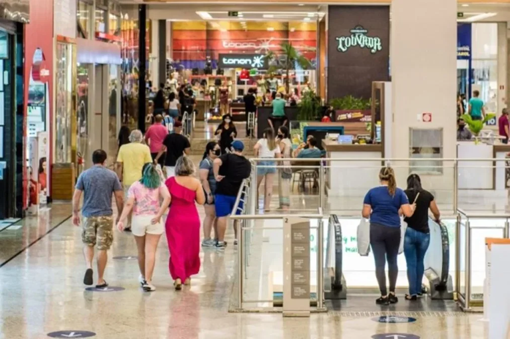Número de consumidores inadimplentes sobe 3,74% no DF