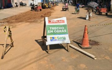 Operação tapa-buracos em Sena Madureira avança com obras na rua Monsenhor Távora