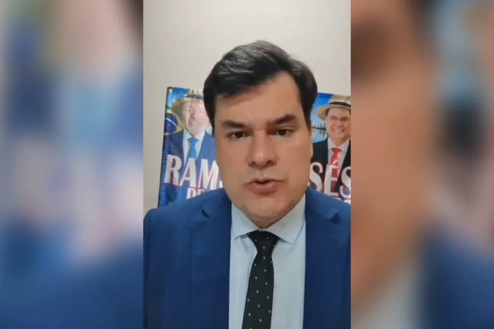 Petista de MG quer reverter desistência de candidatura e processar a sigla