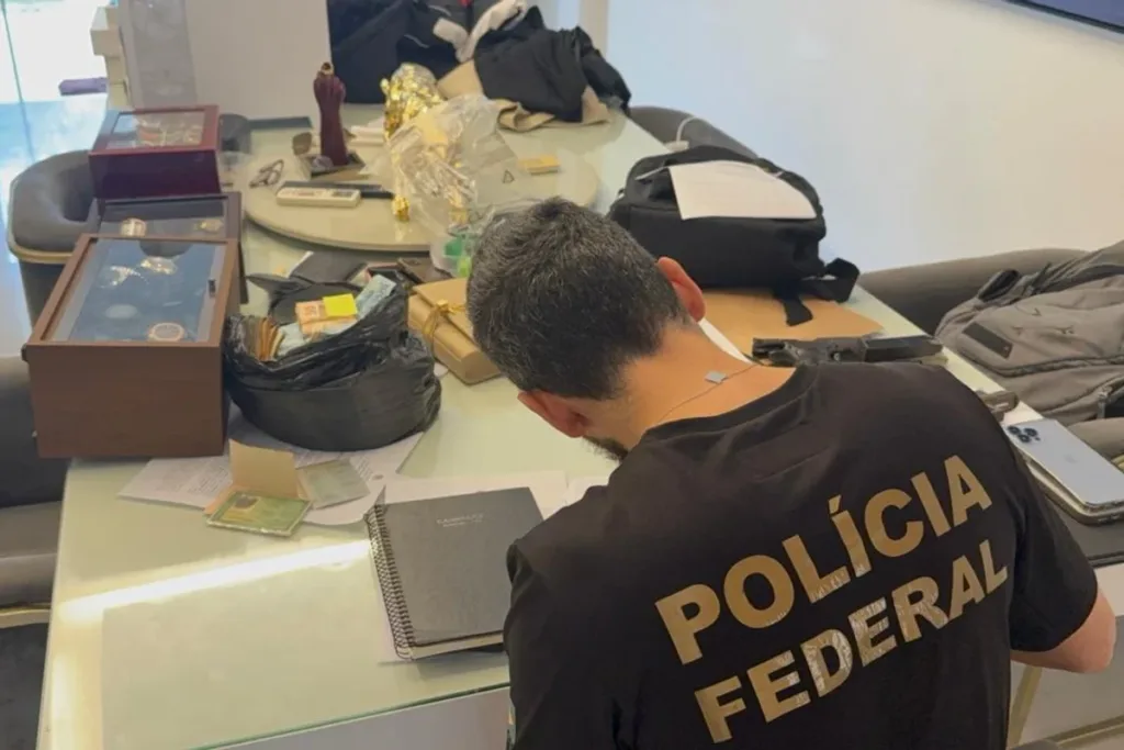 PM é alvo da PF por operar esquema de R$ 60 milhões em eletrônicos