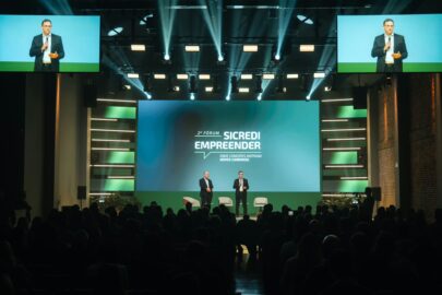 2º Fórum Sicredi Empreender debate futuro dos negócios no Brasil.