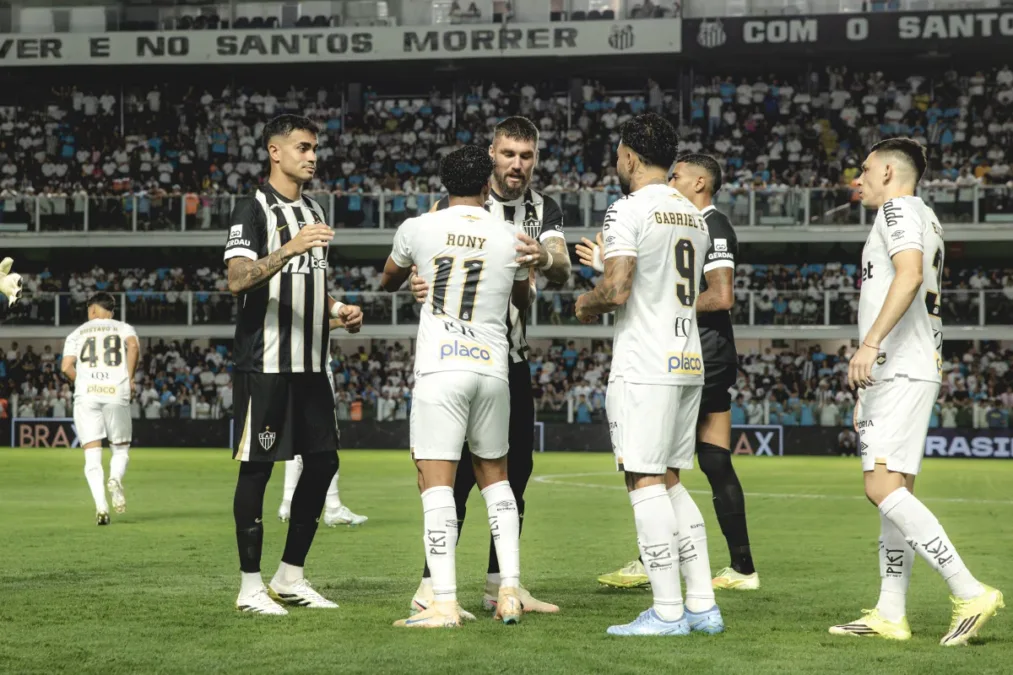 Sul-Americana: reforços fazem estreia por Santos e Atlético-MG nas quartas
