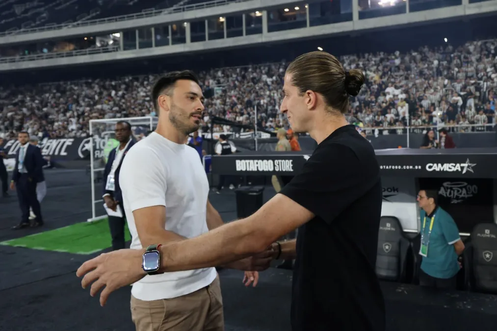 Técnicos que saíram do Brasileirão lideram o Campeonato Francês