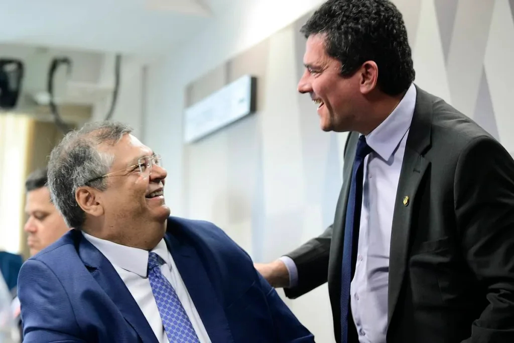 TRE-PR mantém propaganda que diz que Moro votou em Dino