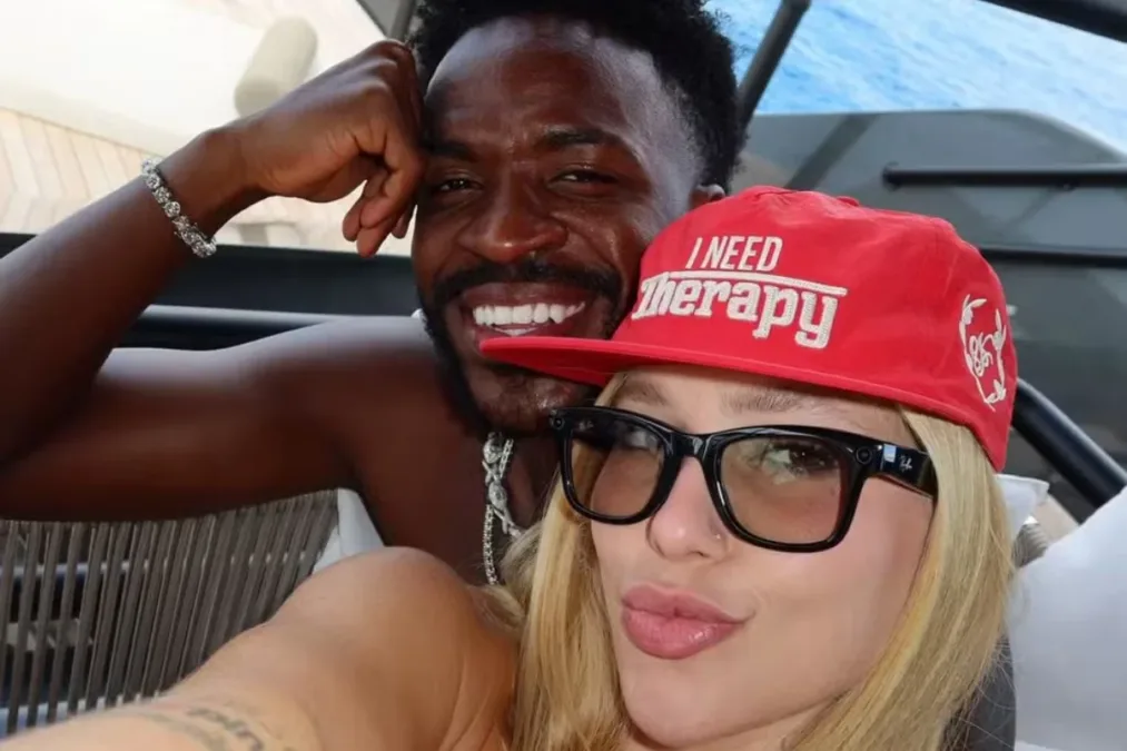 Virginia Fonseca chama Vini Jr. de “louco” e jogador reage: “Amo”