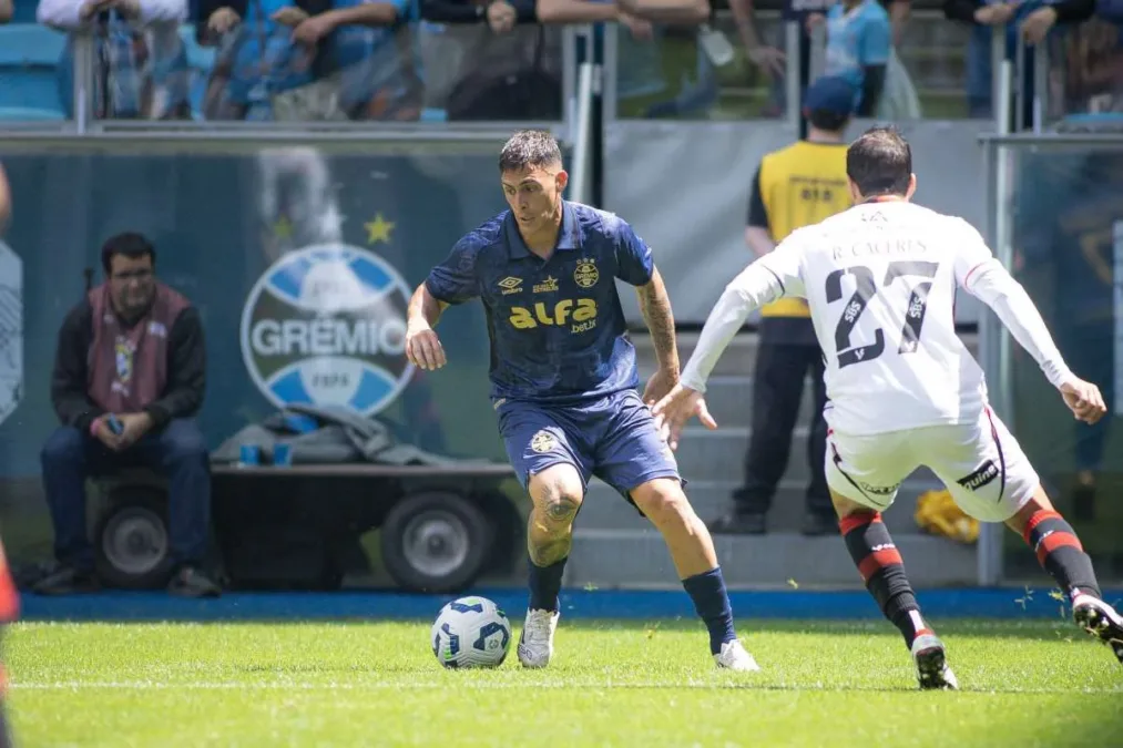 Vitória tenta encerrar jejum de dez anos contra o Grêmio no Brasileirão