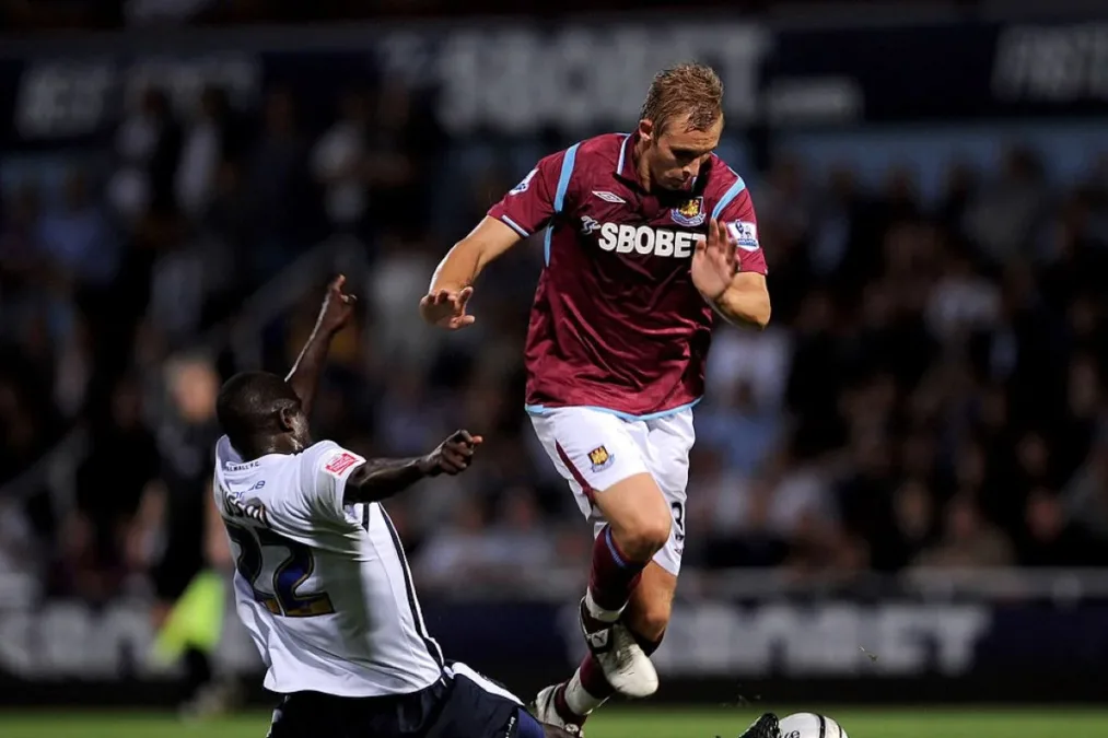 West Ham e Millwall voltam a se enfrentar após 14 anos; saiba onde assistir