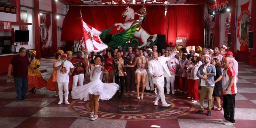 Rádio Nacional lança clipe para celebrar seus 90 anos