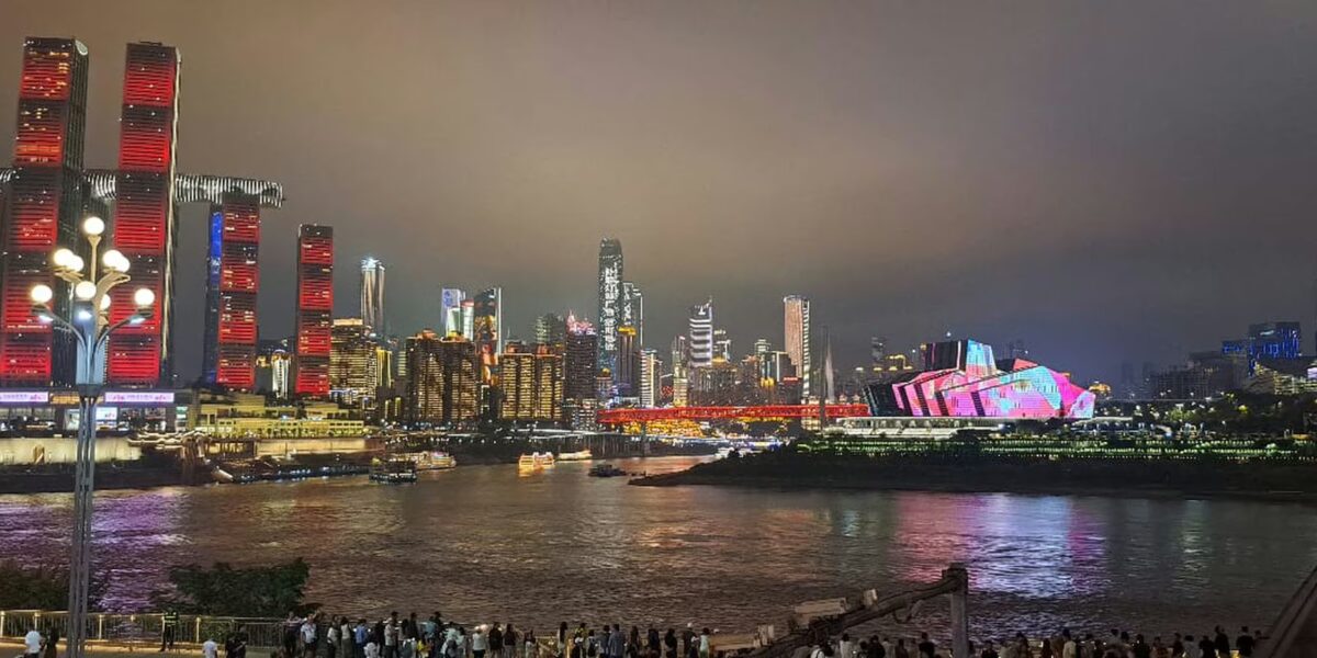 Conheça Chongqing: metrópole-chave da transformação econômica chinesa
