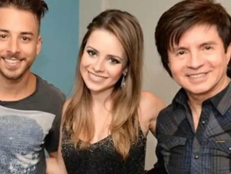Xororó entrega que sabe segredo de Sandy & Junior e brinca: “Não contei nem pra personal”